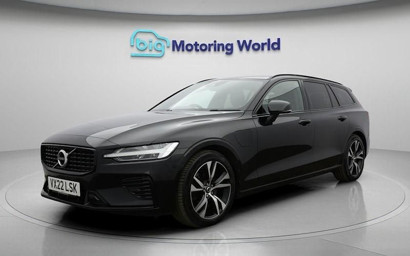 Used Volvo V60 R-Design 349 HP (256 kW) 2021 Black Estate