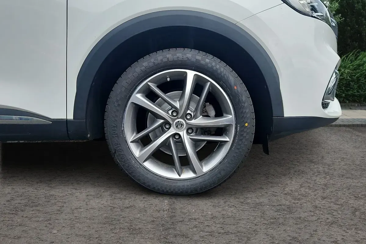 Used MG HS Exclusive 162 HP (119 kW) 2020 White SUV