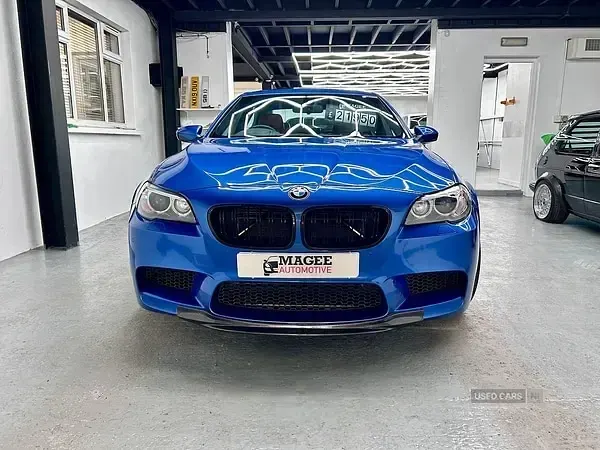 Used BMW M5 M Sport 560 HP (411 kW) 2014 Blue Sedan