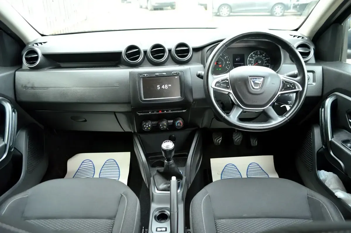 Used Dacia Duster Comfort 100 HP (73 kW) 2020 Black SUV