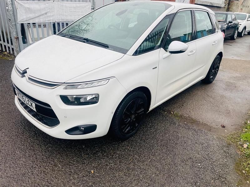 Used Citroën C4 Picasso Exclusive 2015 White MPV