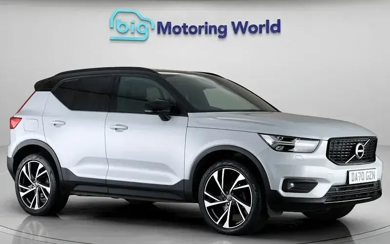 Used Volvo XC40 R-Design Pro 163 HP (119 kW) 2020 SUV