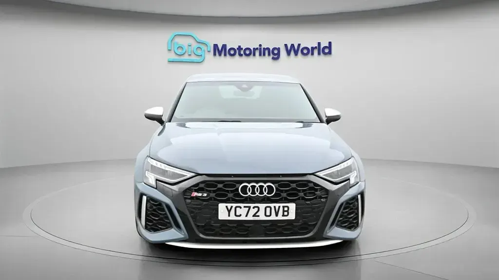 Używany Audi RS3 S-Line 400 KM (294 kW) 2022 Szary Sedan/Limuzyna
