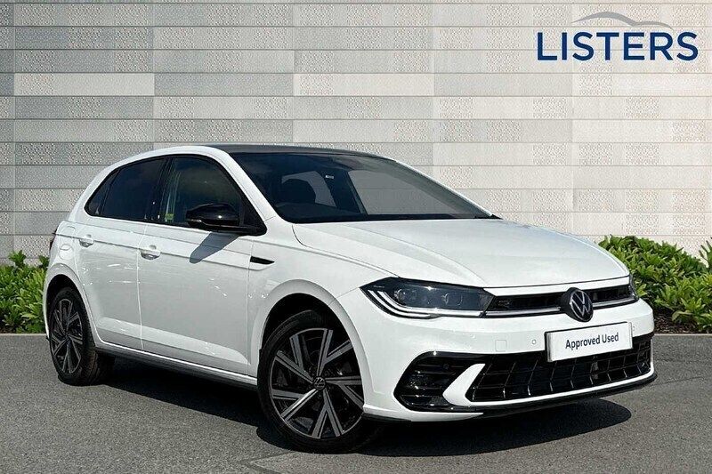 Pure white New 2025 VW Polo Black Edition Hatchback | £25,990 (Fair price) - Image 1/4