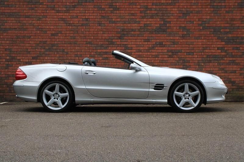 Usado Mercedes SL500 2004 Prateado Cabrios