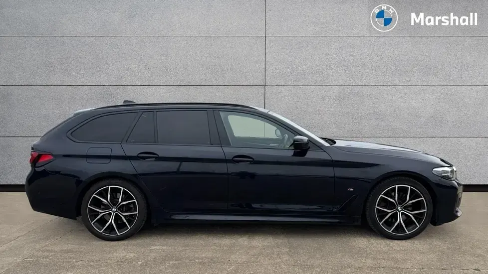 Used BMW 520 M Sport 190 HP (139 kW) 2023 Carbon black Sedan