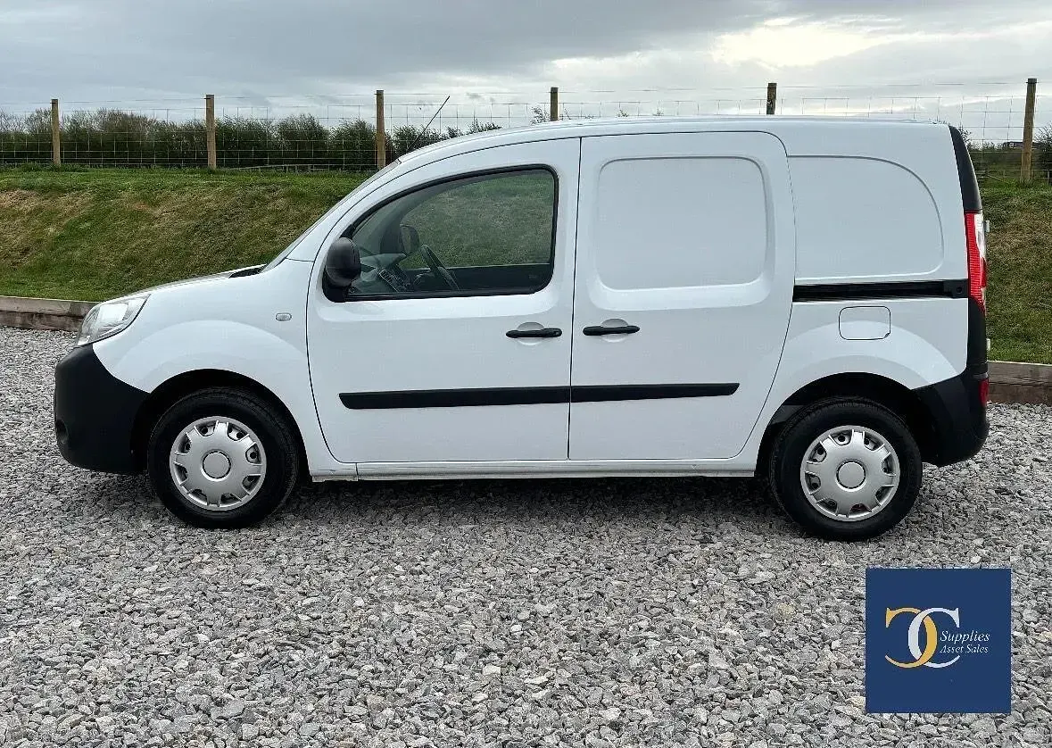Used Renault Kangoo Business 2019 White MPV