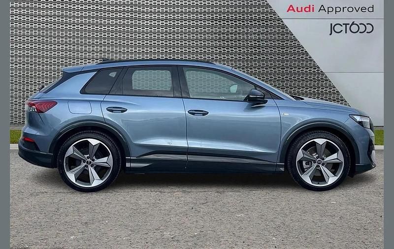 Used Audi Q4 e-tron Black Edition 206 kW (281 HP) 2026 Blue SUV