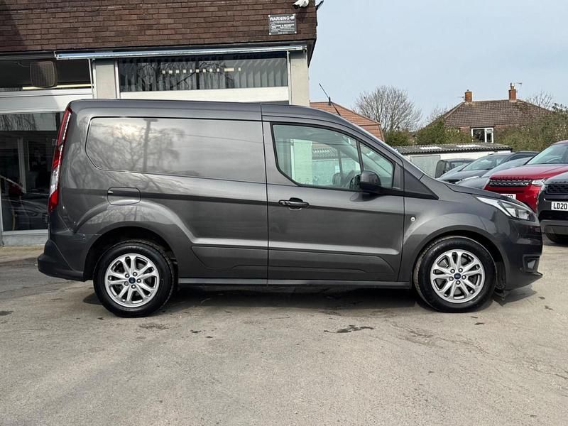 Used Ford Transit Connect Limited 100 HP (73 kW) 2024 Grey MPV