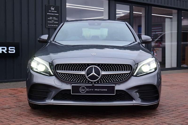 Used Mercedes C220 AMG Line Premium 194 HP (142 kW) 2019 Grey Sedan