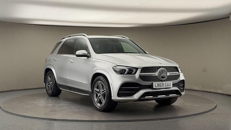Iridiumsilver, metallic paint Used 2019 Mercedes GLE350 AMG line SUV | £31,700 (Super price) - Image 1/4