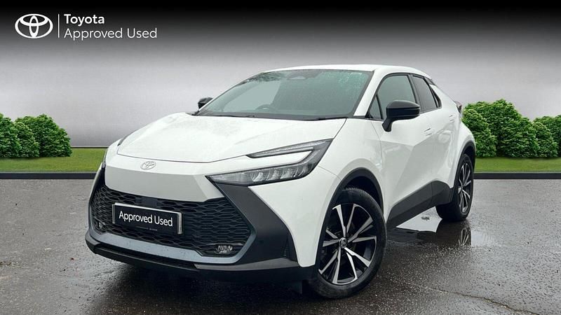 Used Toyota C-HR Design 223 HP (164 kW) 2024 White SUV