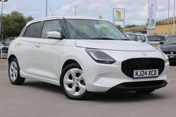 White Used 2024 Suzuki Swift Hatchback | £15,799 (Fair price) - Image 1/1