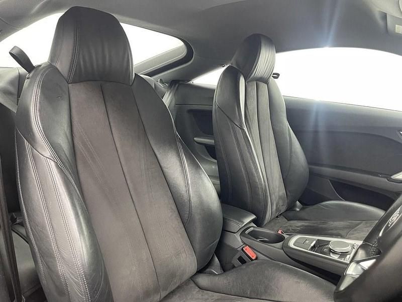 Used Audi TT Sport 184 HP (135 kW) 2017 Red Coupe