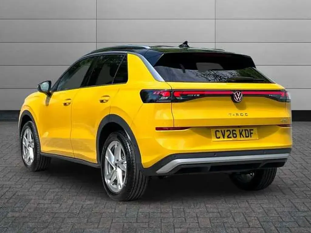 Used VW T-Roc Style 116 HP (85 kW) 2026 Yellow SUV