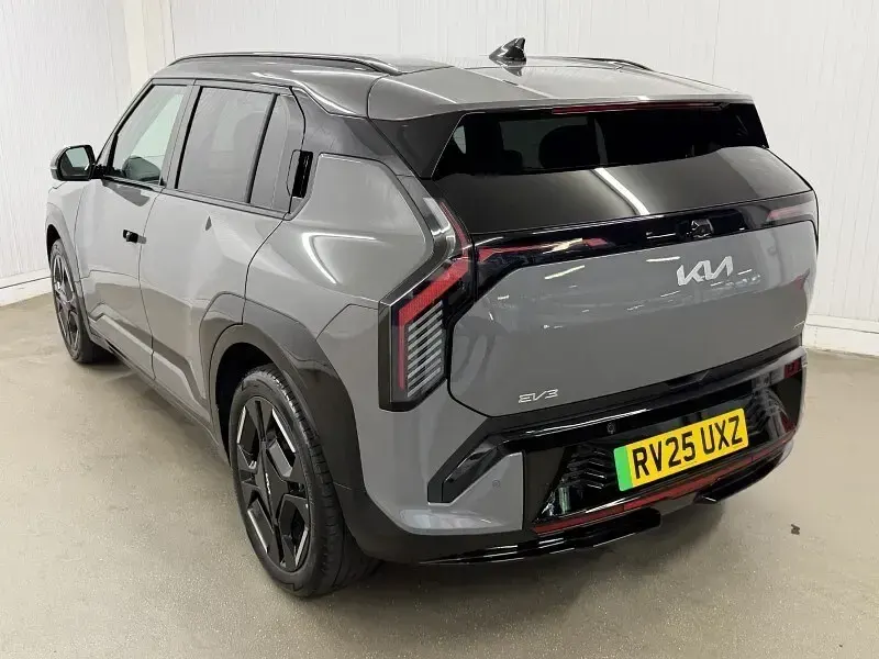 Used Kia EV3 GT-Line 150 kW (204 HP) 2025 Grey SUV