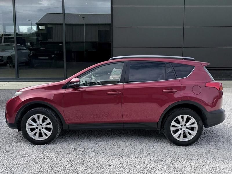 Used Toyota RAV4 150 HP (110 kW) 2014 Red SUV