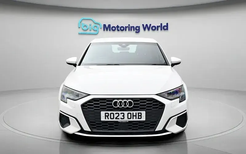 Used Audi A3 Sportback 110 HP (80 kW) 2023 White Hatchback