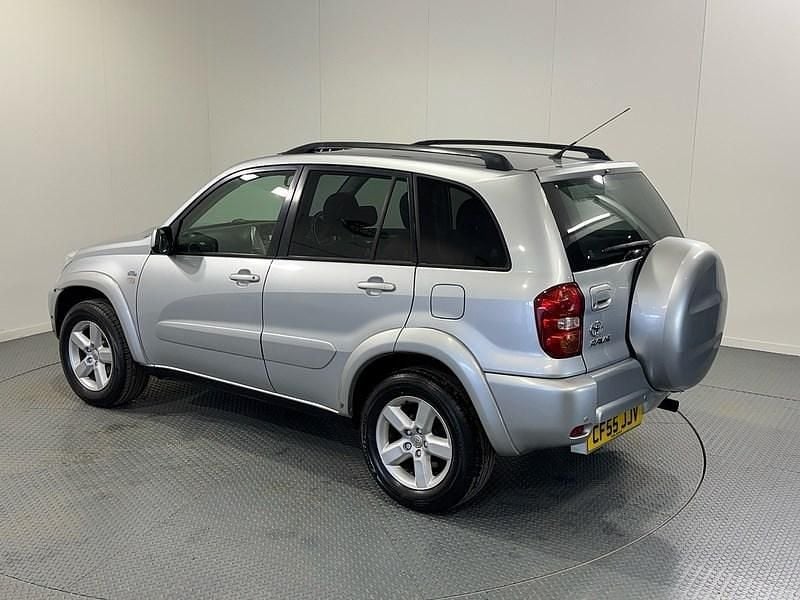 Used Toyota RAV4 2005 Silver SUV