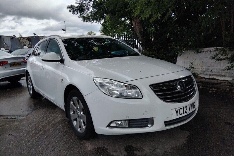 White Used 2012 Vauxhall Insignia SRi Estate | £3,490 (Good price) - Image 1/1