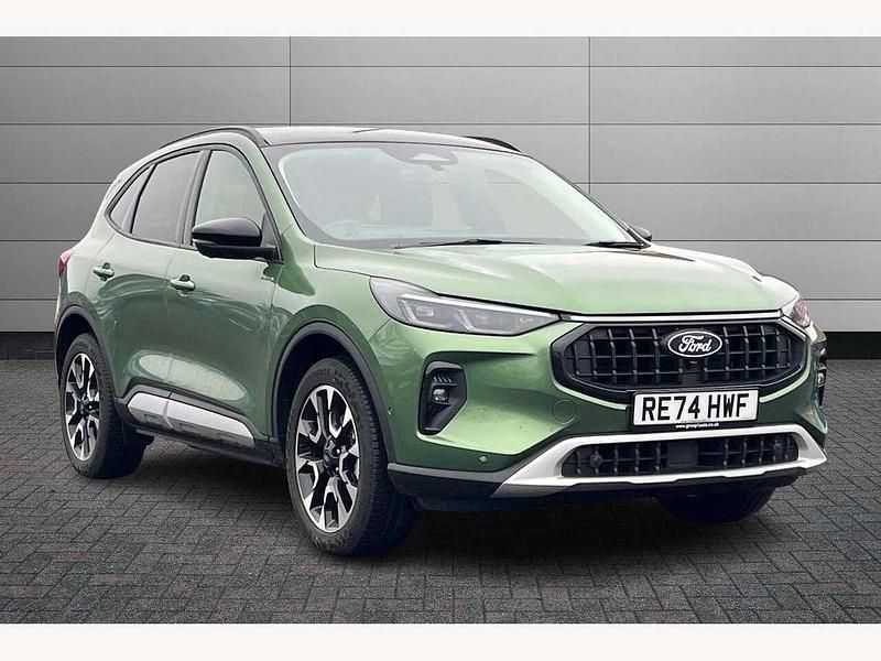 Bursting green Used 2024 Ford Kuga Active SUV | £22,990 (Good price) - Image 1/4