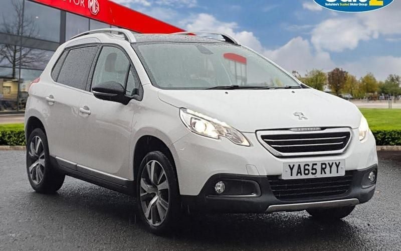 White Used 2015 Peugeot 2008 SUV | £4,990 (Good price) - Image 1/4