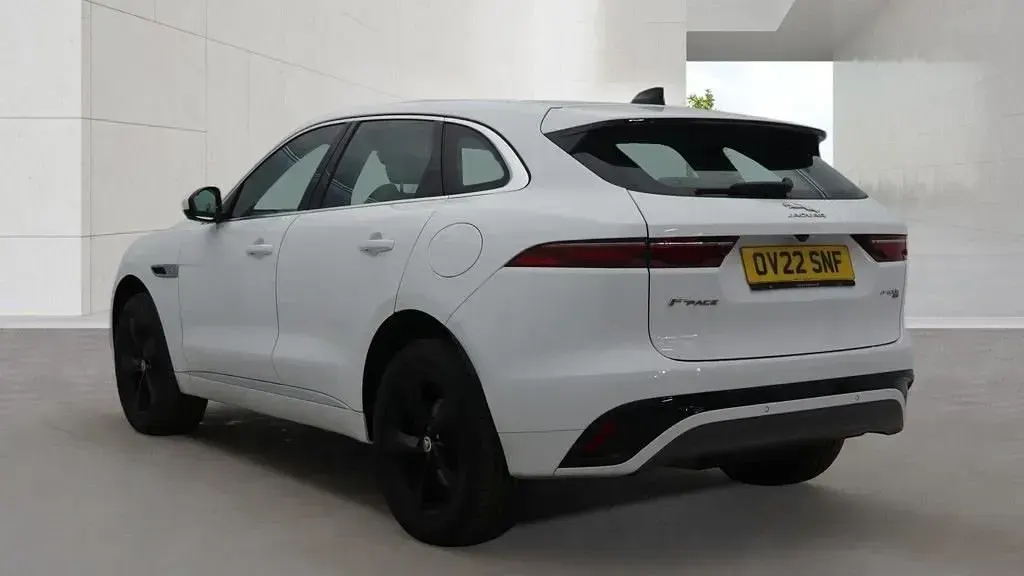 Second-hand Jaguar F-Pace R-Dynamic 404 CP (297 kW) 2022 Alb SUV