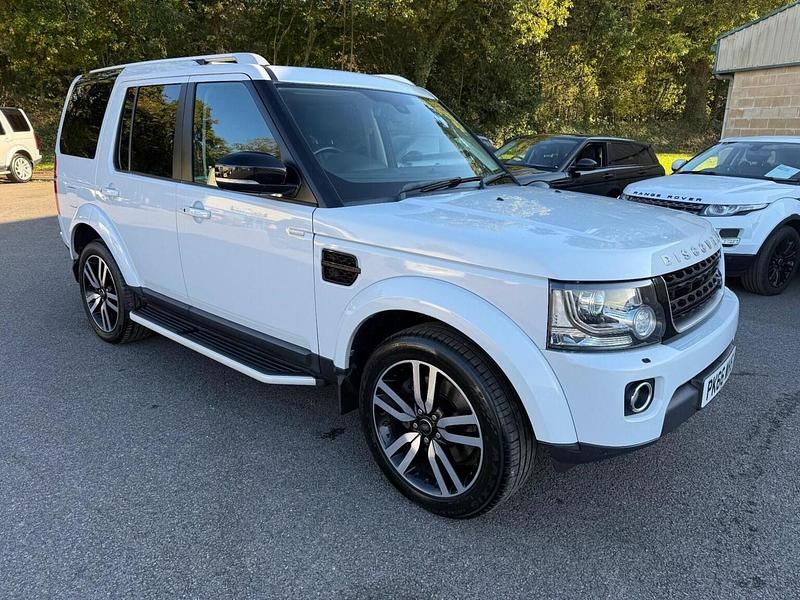 Used Land Rover Discovery 4 Landmark 256 HP (188 kW) 2016 White SUV