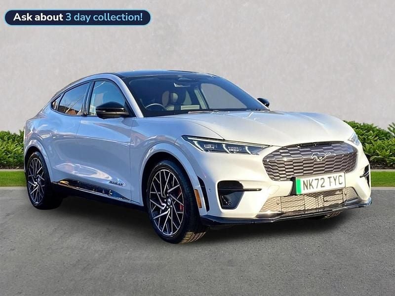 Used Ford Mustang GT 358 kW (487 HP) 2022 White Hatchback