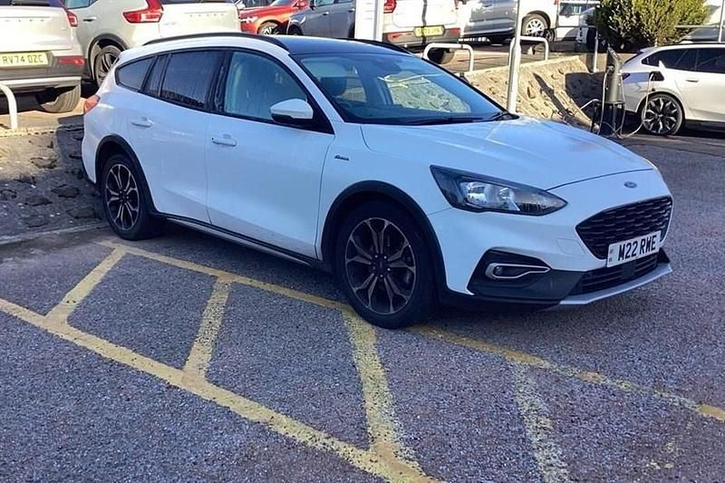 White Used 2019 Ford Focus Active Estate | £14,995 (A bit pricey) - Image 1/1