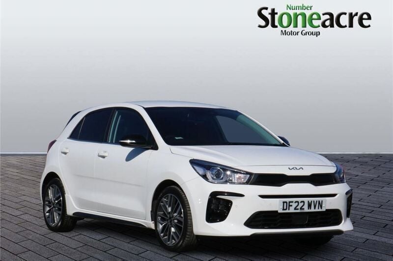 White Used 2022 Kia Rio 2 Hatchback | £14,997 (Fair price) - Image 1/4