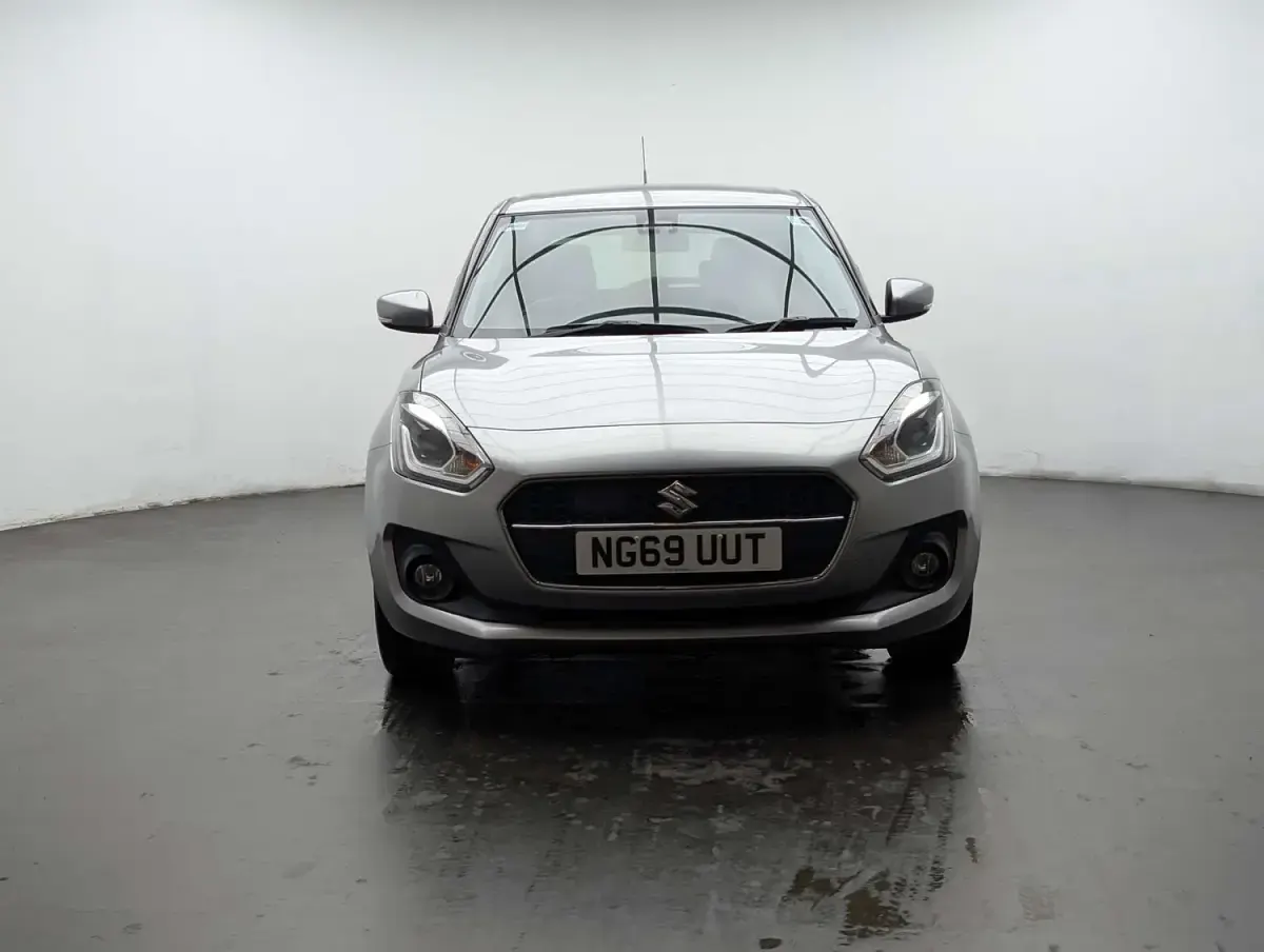 Used Suzuki Swift SZ5 90 HP (66 kW) 2019 Silver Hatchback