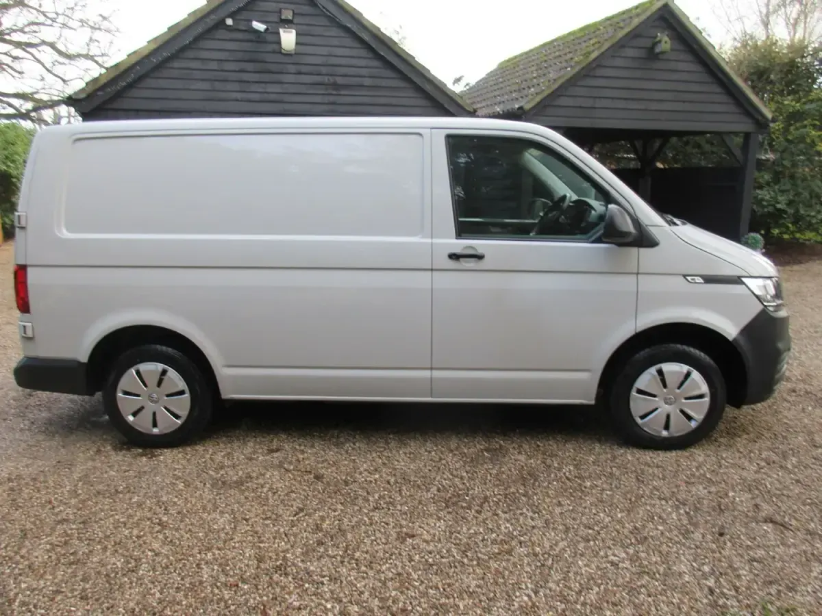 Używany VW Transporter Startline 2022 Szary Van