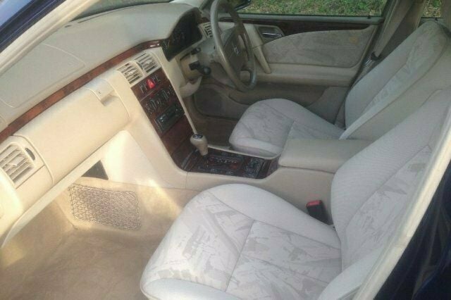 Used Mercedes E240 1999 Sedan