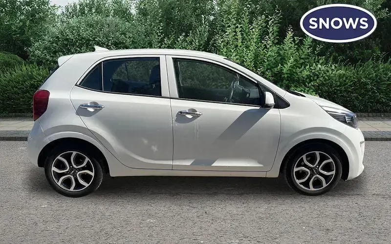 Used Kia Picanto 67 HP (49 kW) 2023 Clear white Hatchback