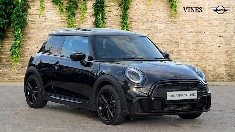 Black Used 2023 Mini Cooper Hatch Hatchback | £25,411 (A bit pricey) - Image 1/4
