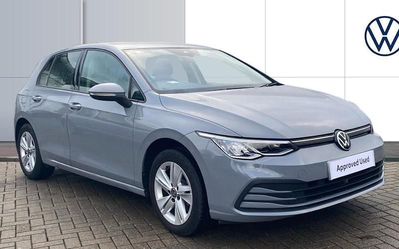 Used 2024 VW Golf VIII Life Hatchback | £15,366 (Super price) - Image 1/4