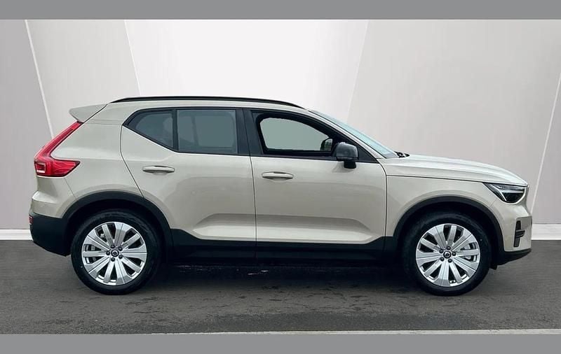 New Volvo EX40 Core 185 kW (252 HP) 2025 Other SUV