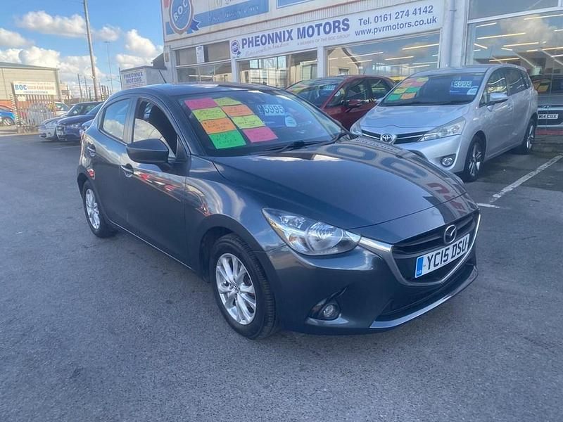 Używany Mazda 2 105 KM (77 kW) 2015 Szary Hatchback