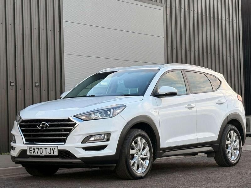 Used Hyundai Tucson SE 2020 White SUV