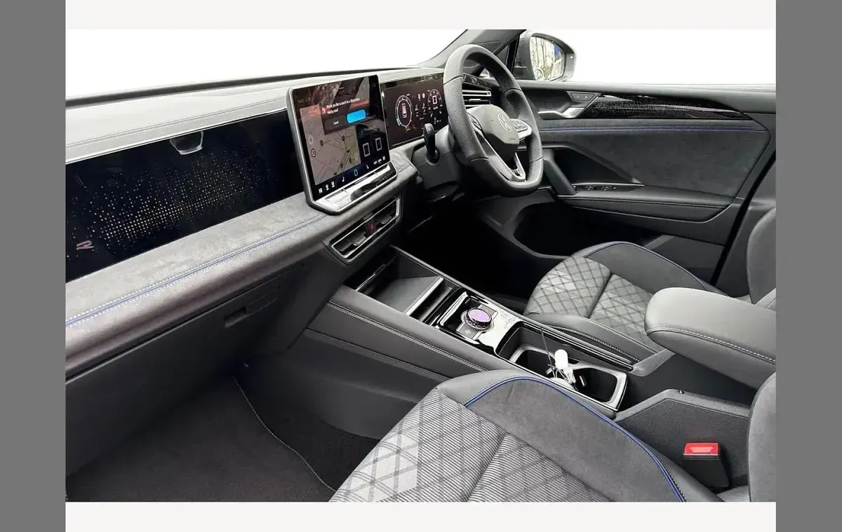 New VW Tiguan R-line 150 HP (110 kW) 2025 Grey SUV