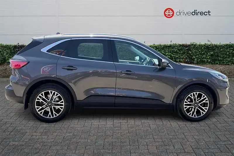 Used Ford Kuga Titanium 150 HP (110 kW) 2020 Grey SUV