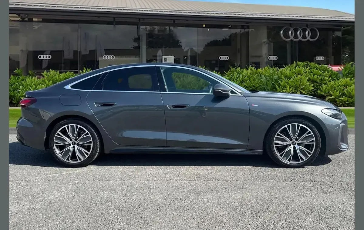 Used Audi A5 S-Line 150 HP (110 kW) 2025 Grey Sedan