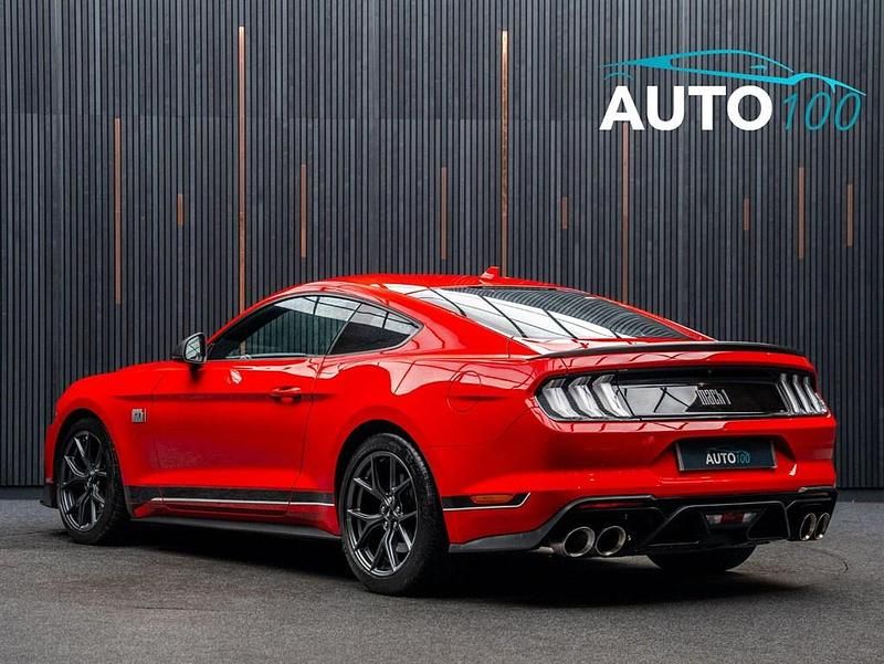 Usado Ford Mustang Fastback 2023 Rojo Coupe
