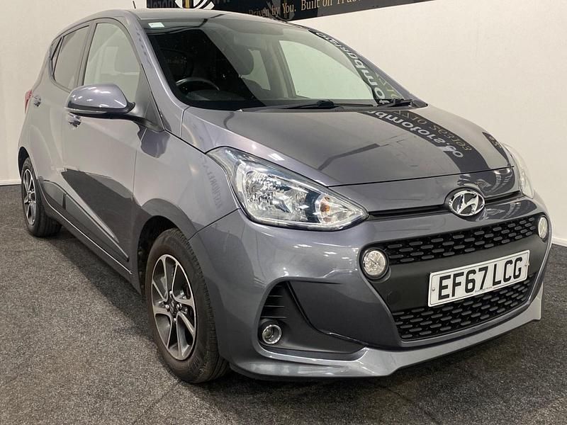 Used Hyundai i10 Premium 87 HP (63 kW) 2017 Grey Hatchback
