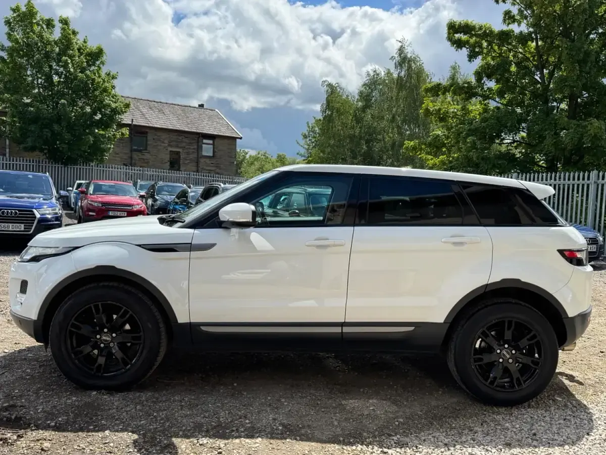 Używany Land Rover Range Rover evoque Pure 2012 Biały SUV