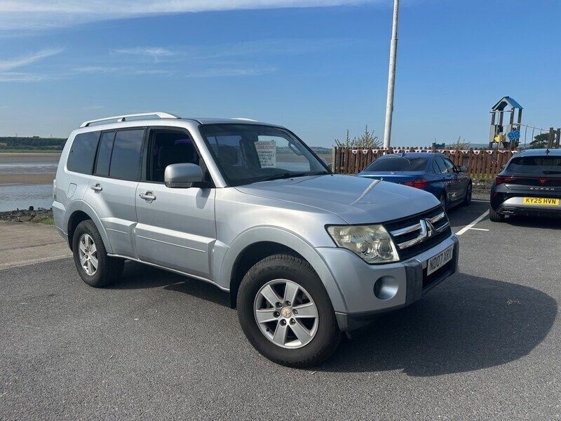 Silver Used 2007 Mitsubishi Shogun SUV | £2,995 (Super price) - Image 1/4