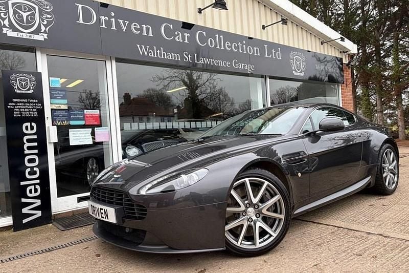 Used Aston Martin Vantage 420 HP (308 kW) 2016 Silver Coupe