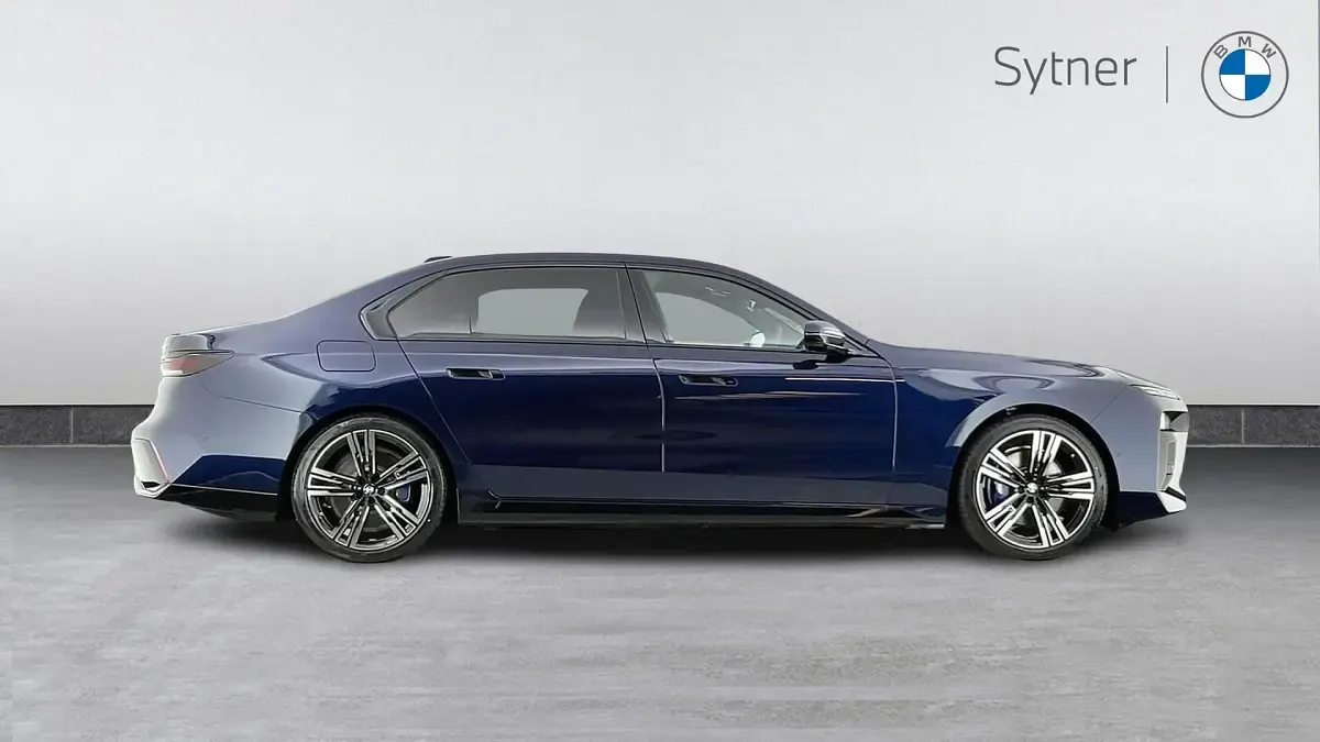 Used BMW i7 M Sport 330 kW (449 HP) 2026 Blue Sedan
