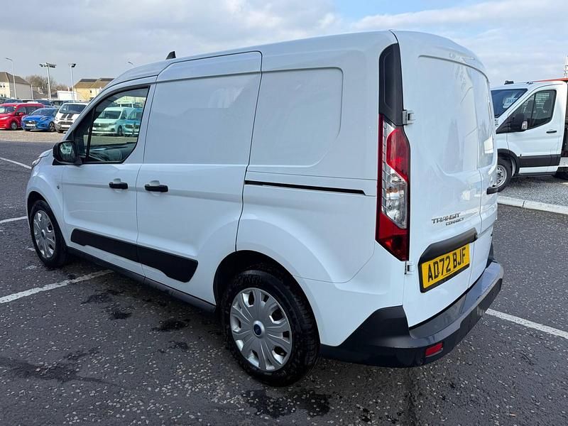 Usado Ford Transit Connect Trend 75 HP (55 kW) 2023 Branco Monovolume